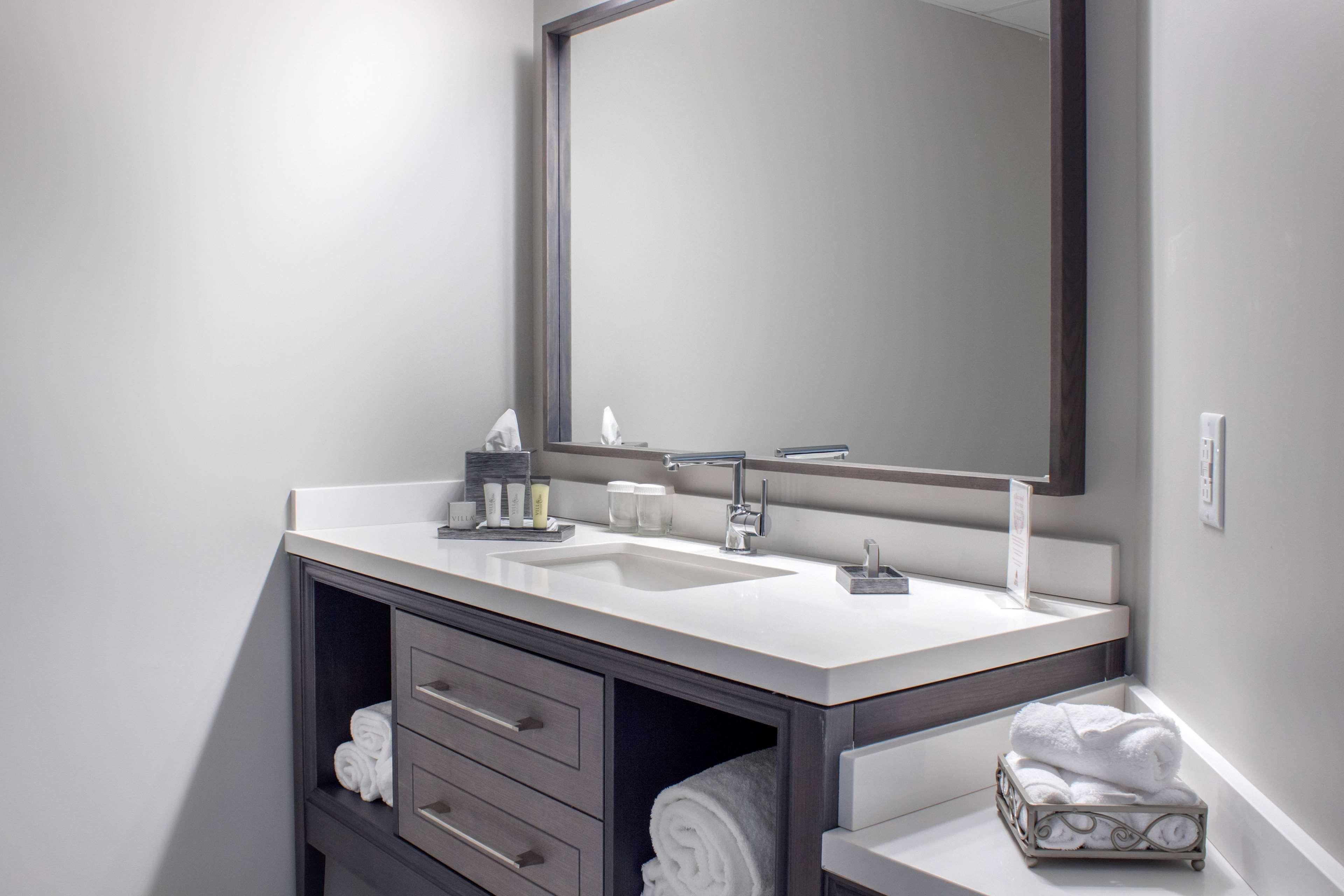 Chateau Moncton Trademark Collection By Wyndham מראה חיצוני תמונה