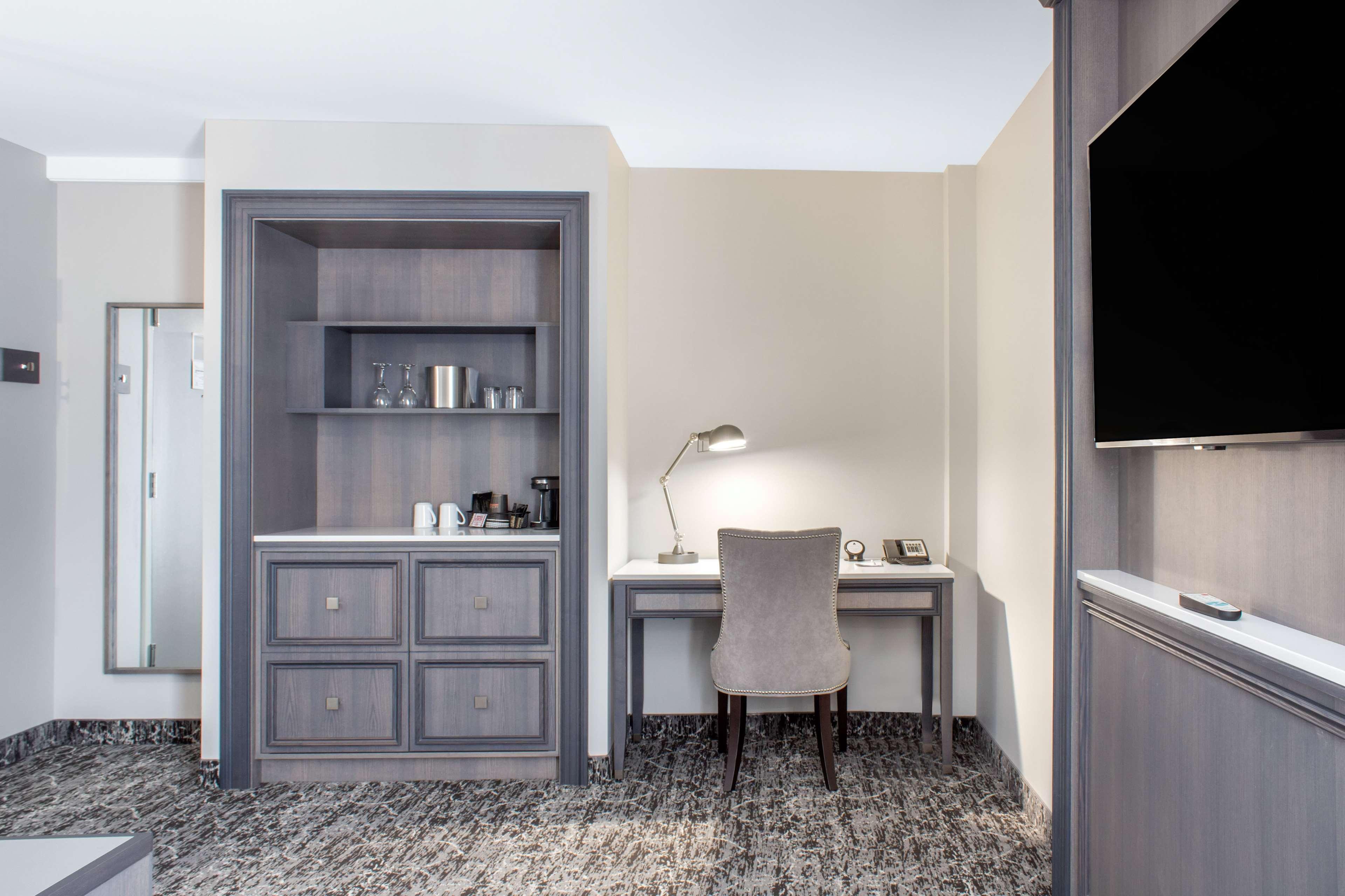 Chateau Moncton Trademark Collection By Wyndham מראה חיצוני תמונה