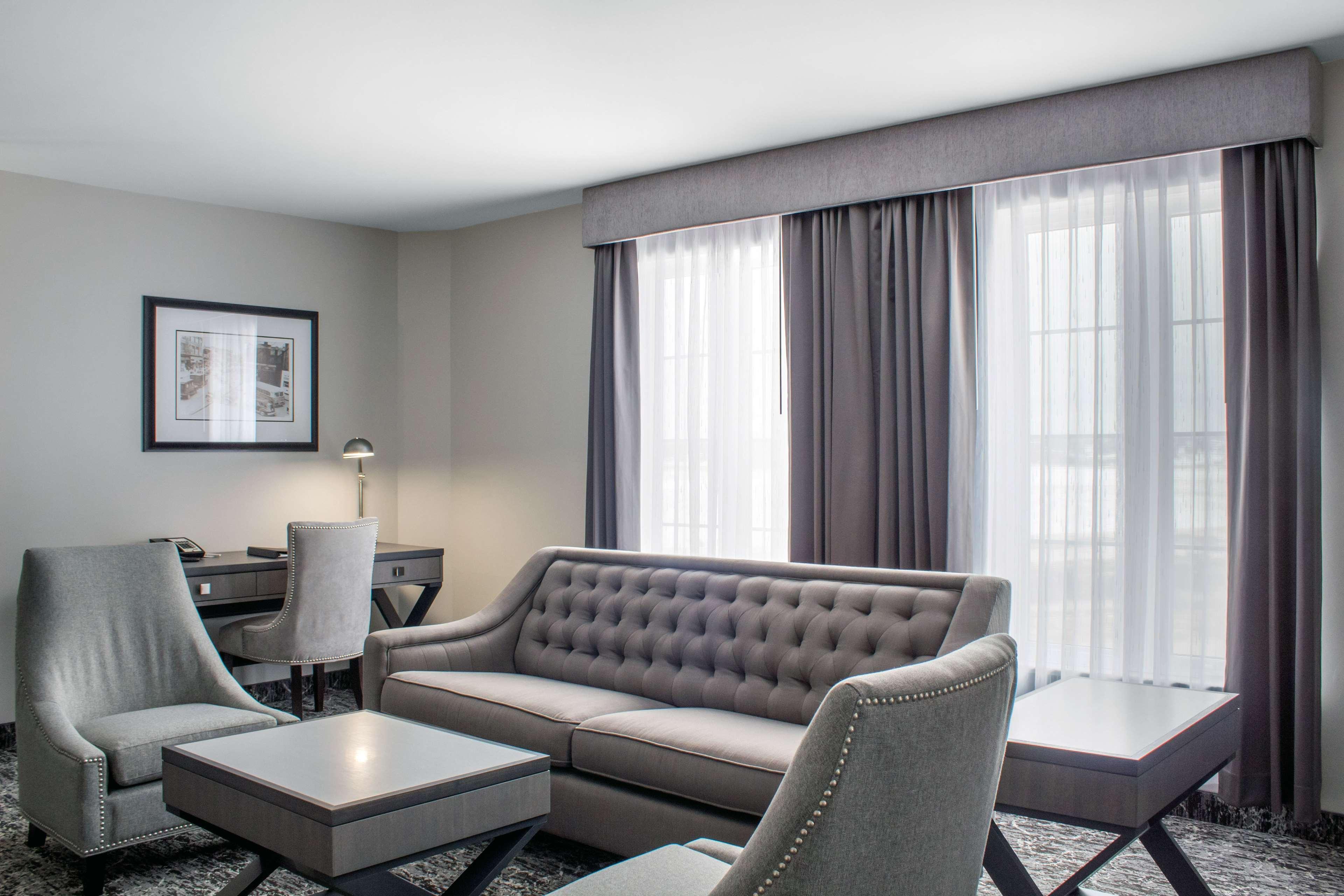 Chateau Moncton Trademark Collection By Wyndham מראה חיצוני תמונה
