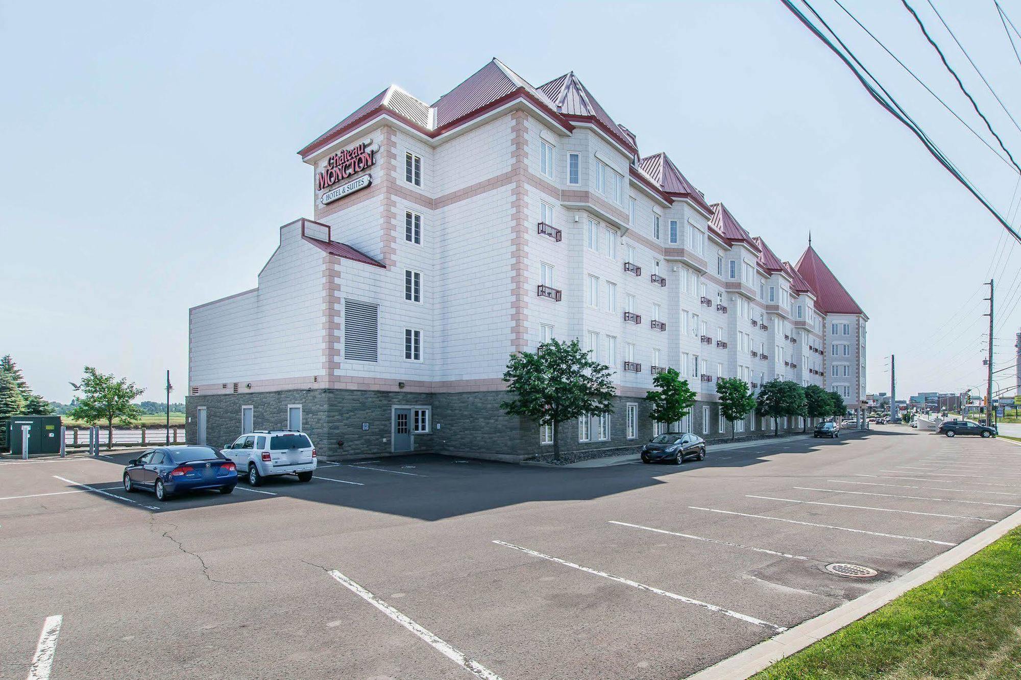 Chateau Moncton Trademark Collection By Wyndham מראה חיצוני תמונה
